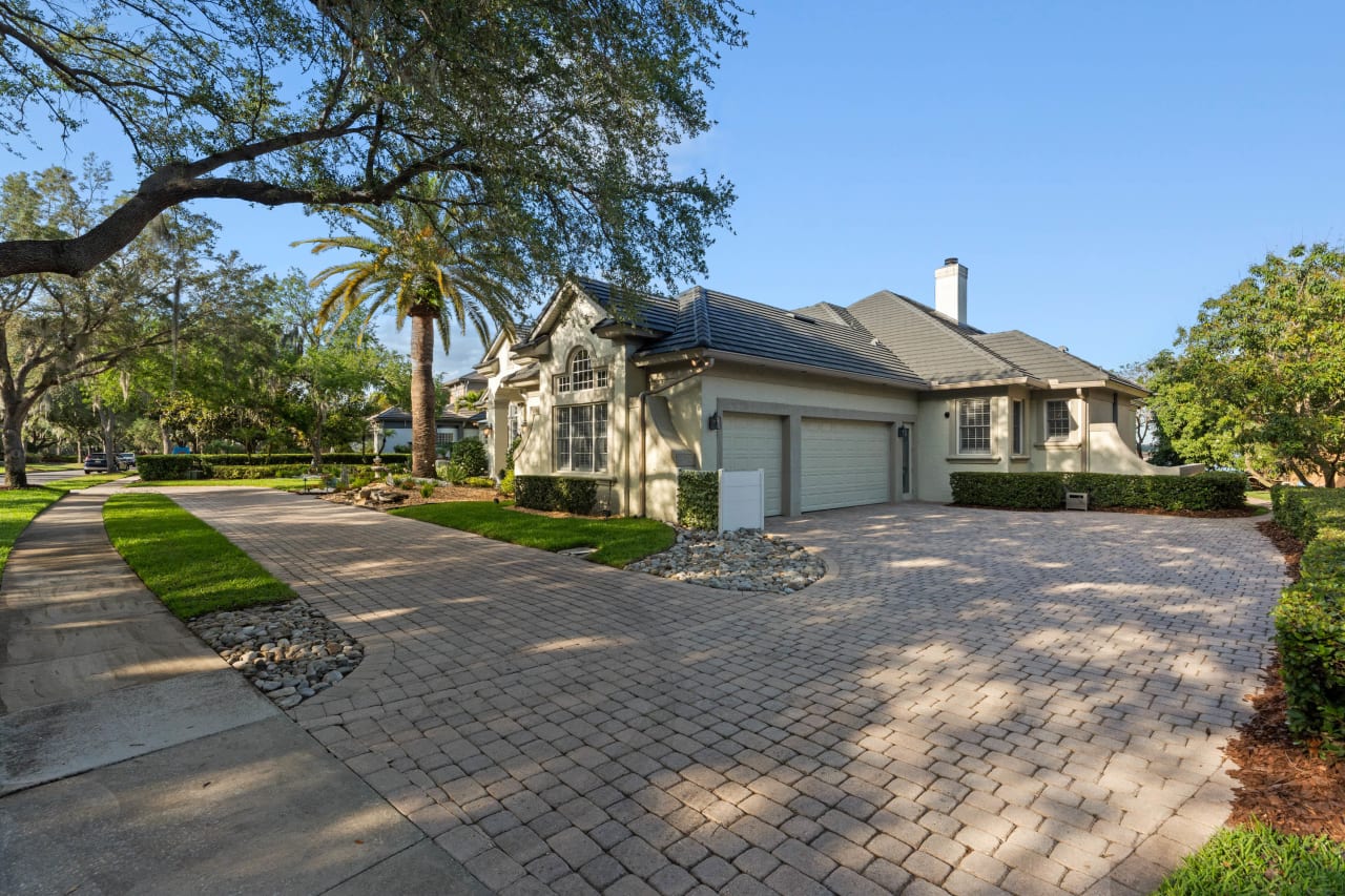 Dr Phillips Lakefront Luxury Pool Home