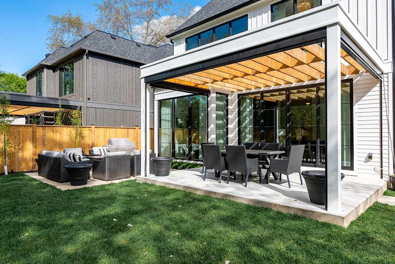 331 MacDonald Road Oakville, ON L6J 2A8 Goodale Miller Team