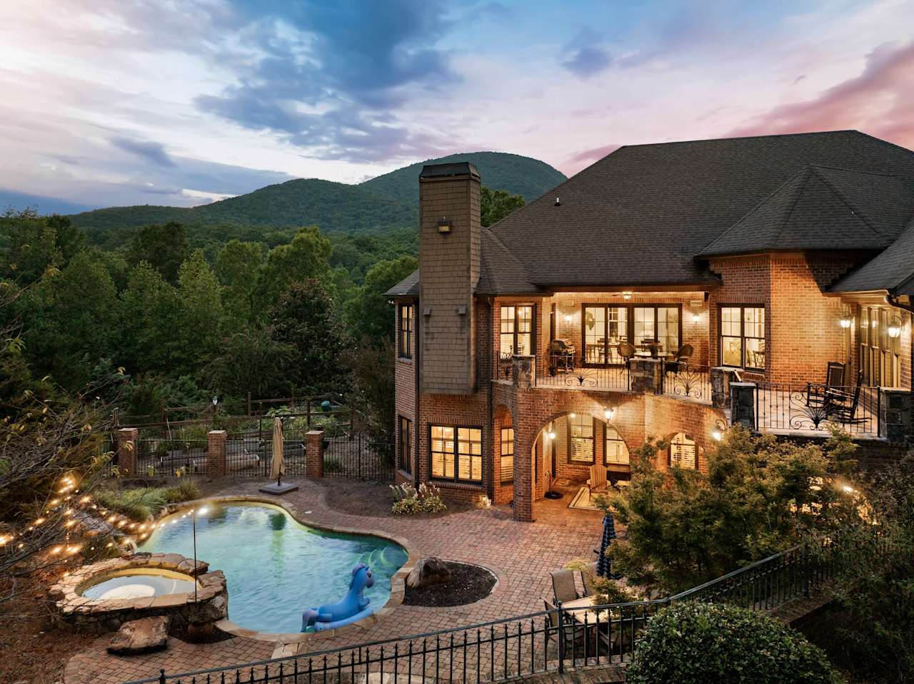 256 Marland drive Cleveland, GA 30528