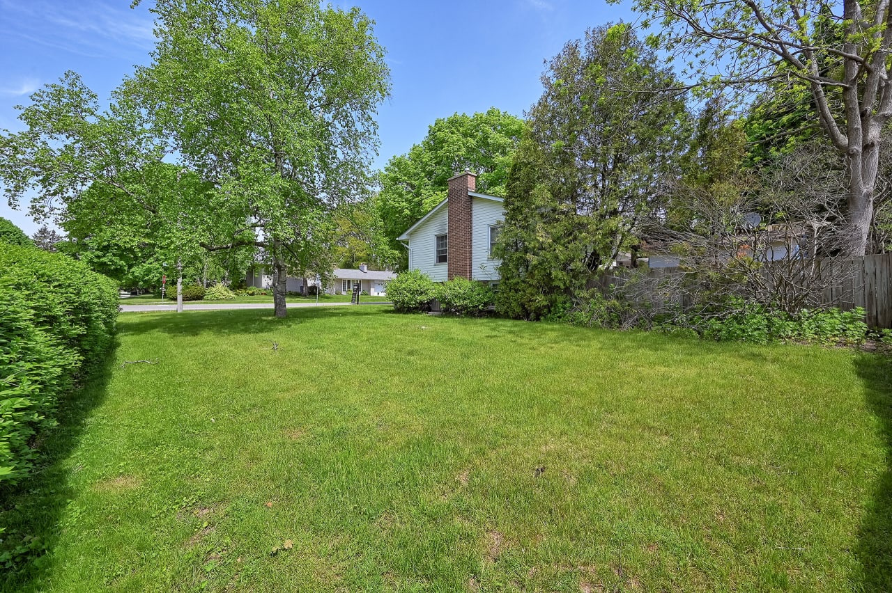 1430 Hixon Street Oakville, ON L6J 1S1 Goodale Miller Team