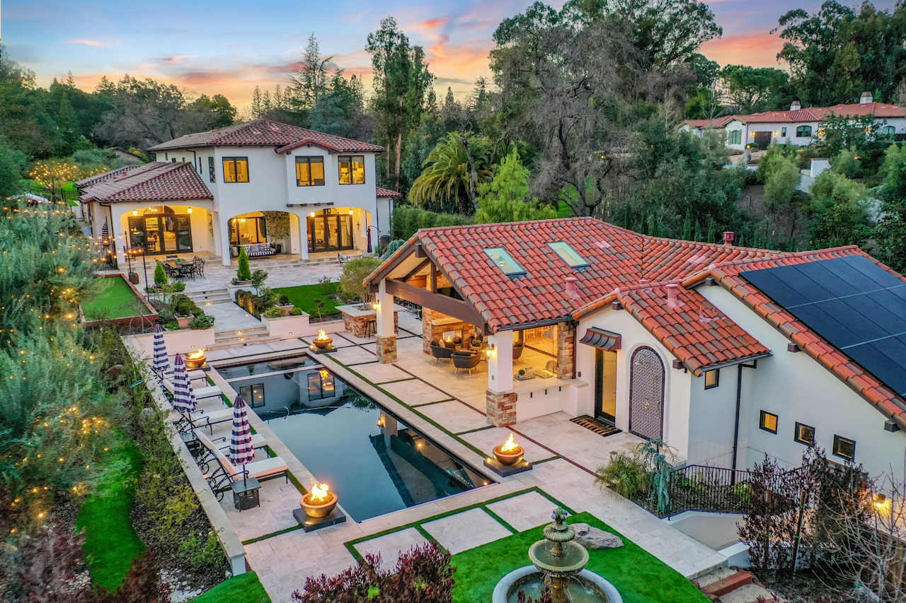15890 Viewfield Road, Monte Sereno