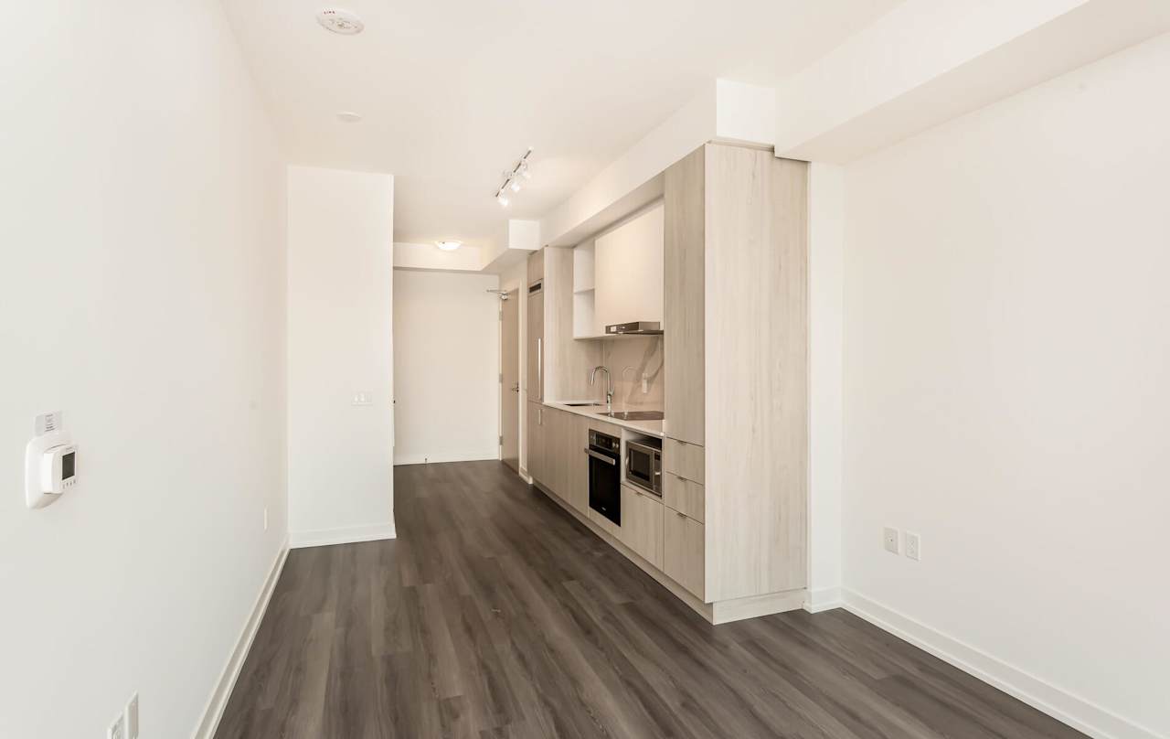 138 Downes St Unit: 5707