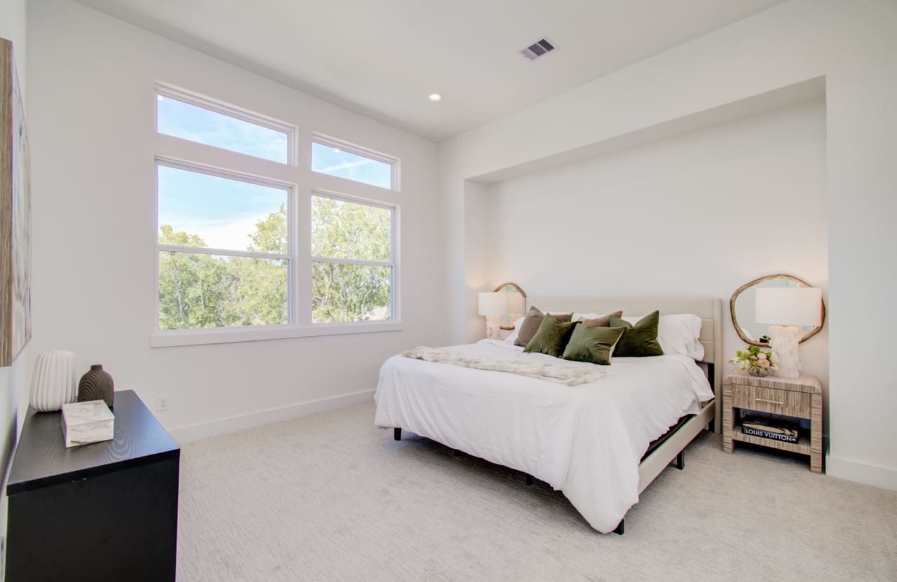 large master bedroom