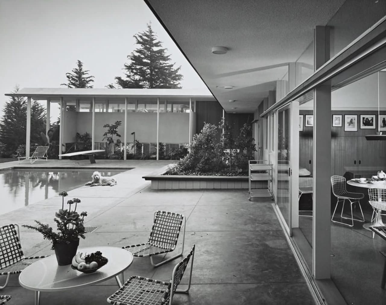 Mid-Century Modern by Frank Lloyd Wright Apprentice! The Dupont Residence: 4545 North Lane