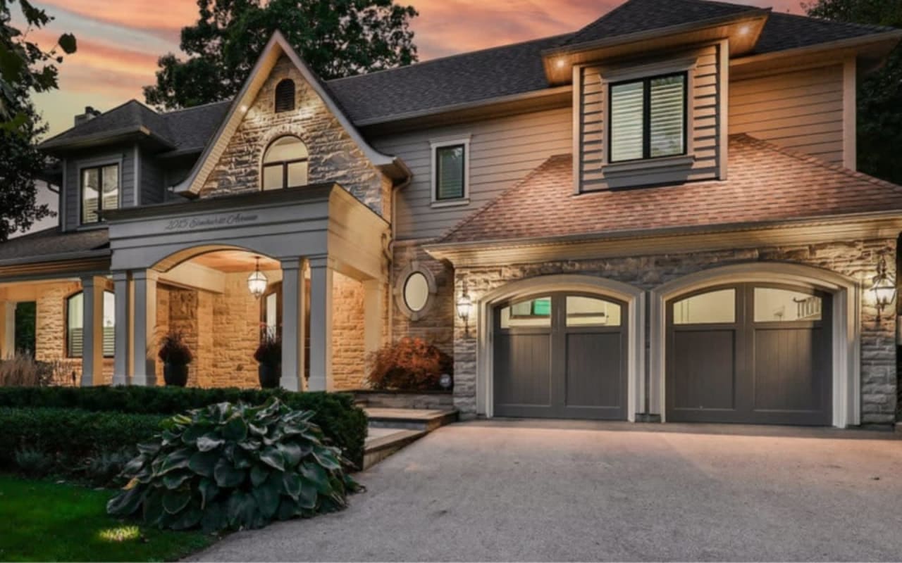 Ultimate Guide to Selling Your House in Oakville