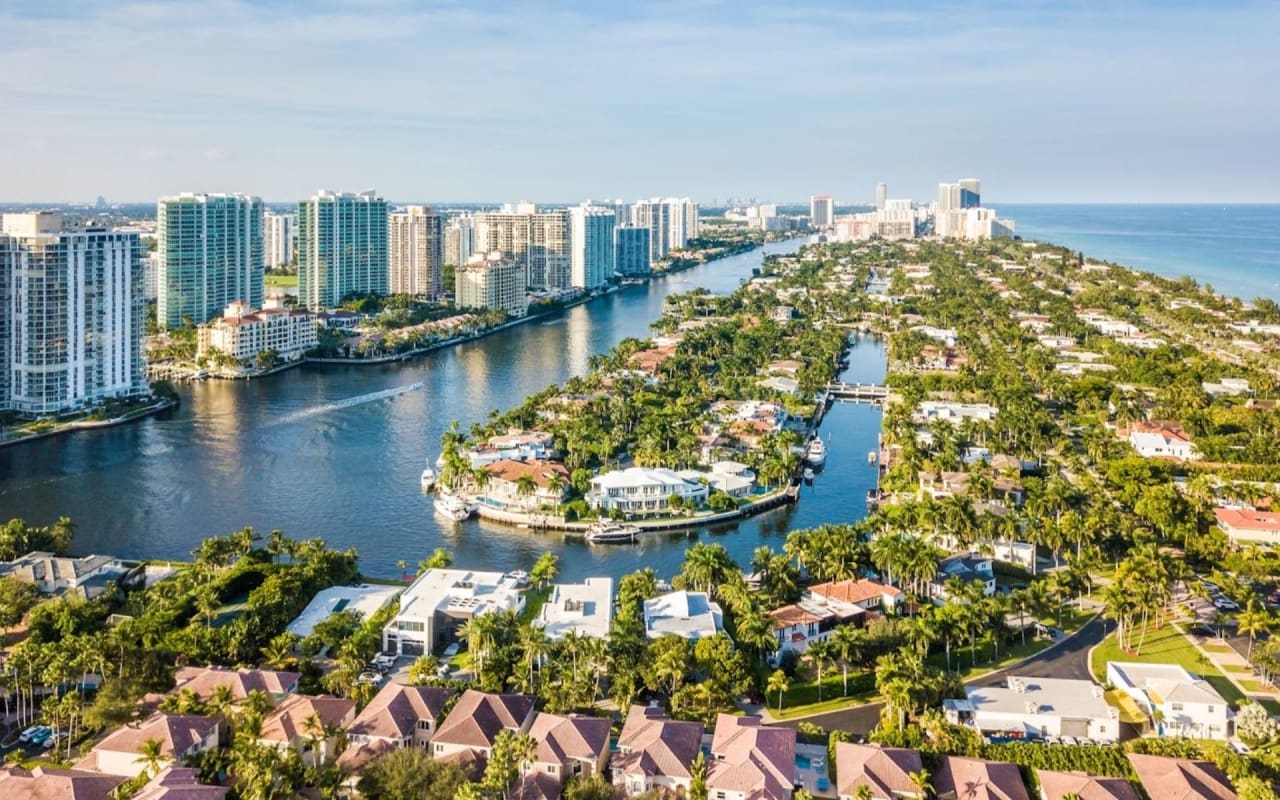 Miami Beach Real Estate Market Forecast 2024 Blog Carmenate / Duchon