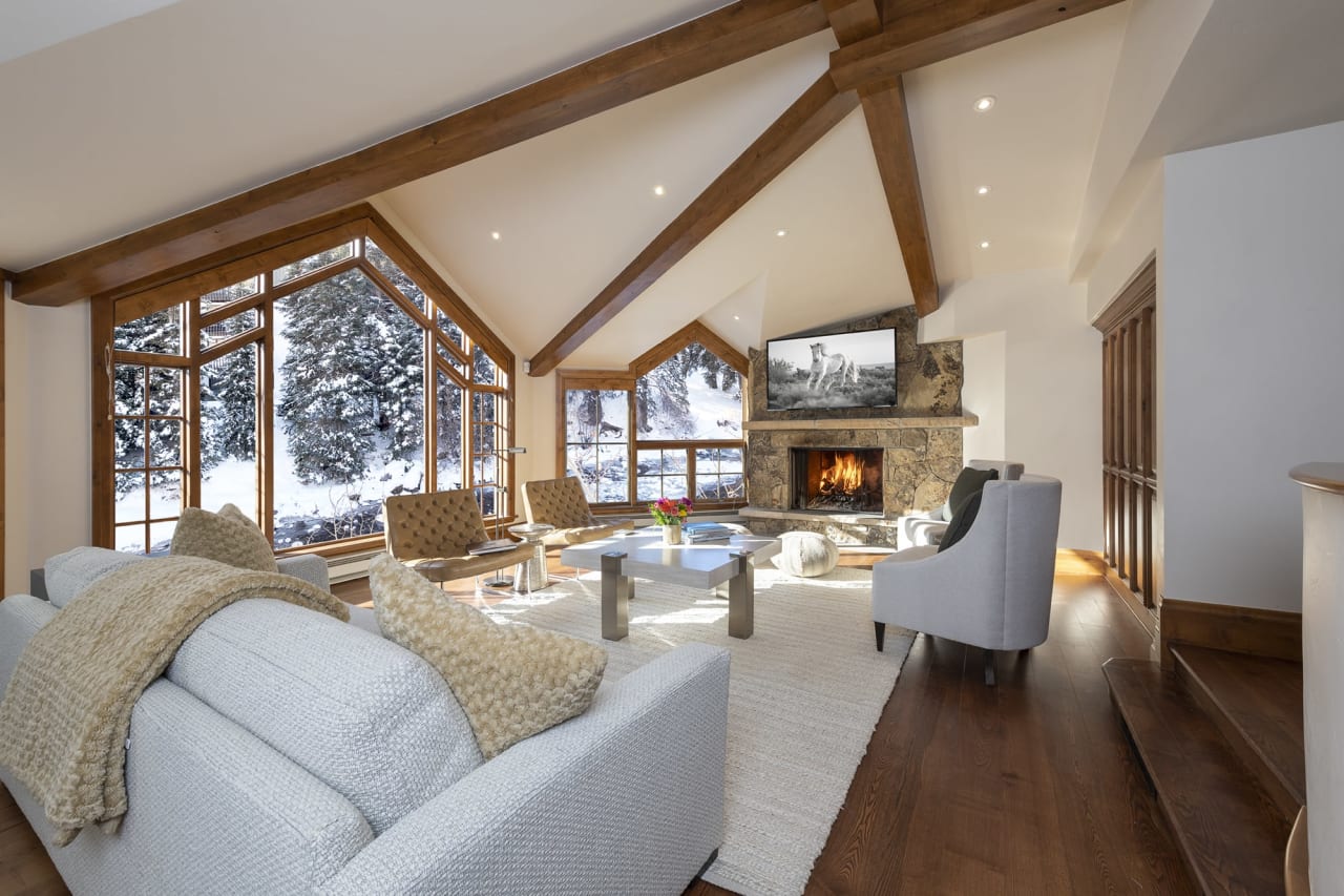 Vail Mountain Lodge & Spa Development