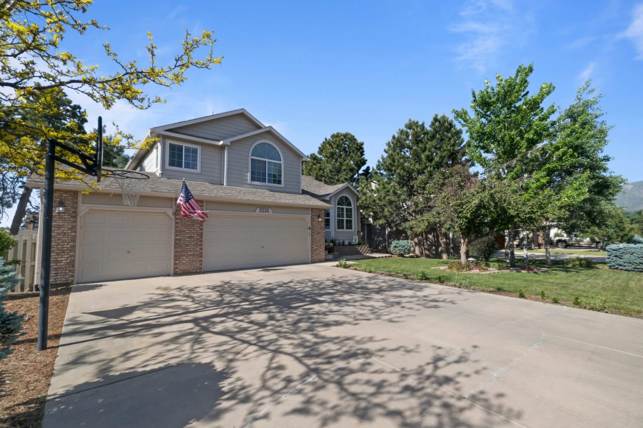 2235 Shoshone Valley Trail Jessica Northrop Group, Compass Real