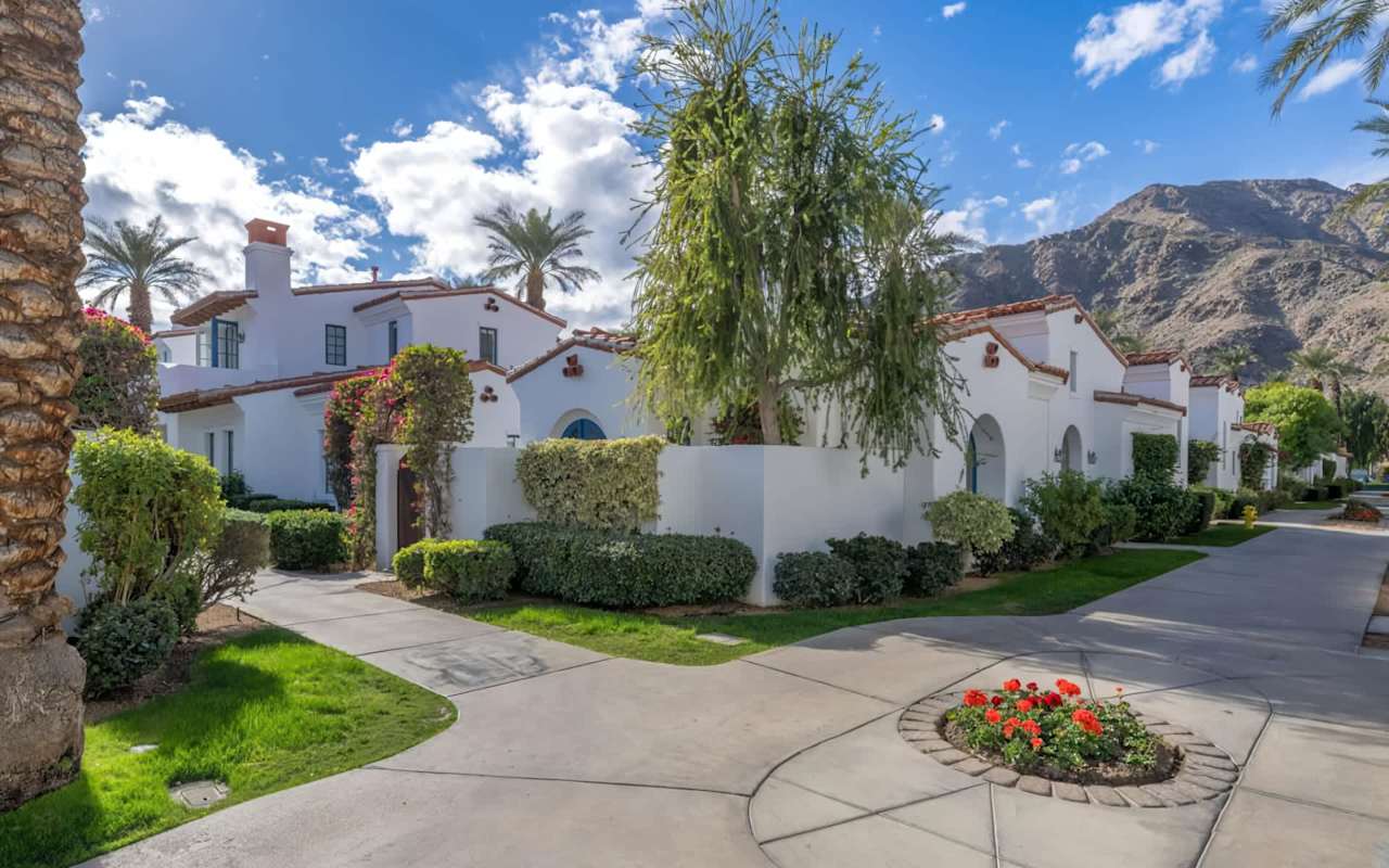 Ultimate Guide to Selling Your House in La Quinta, CA