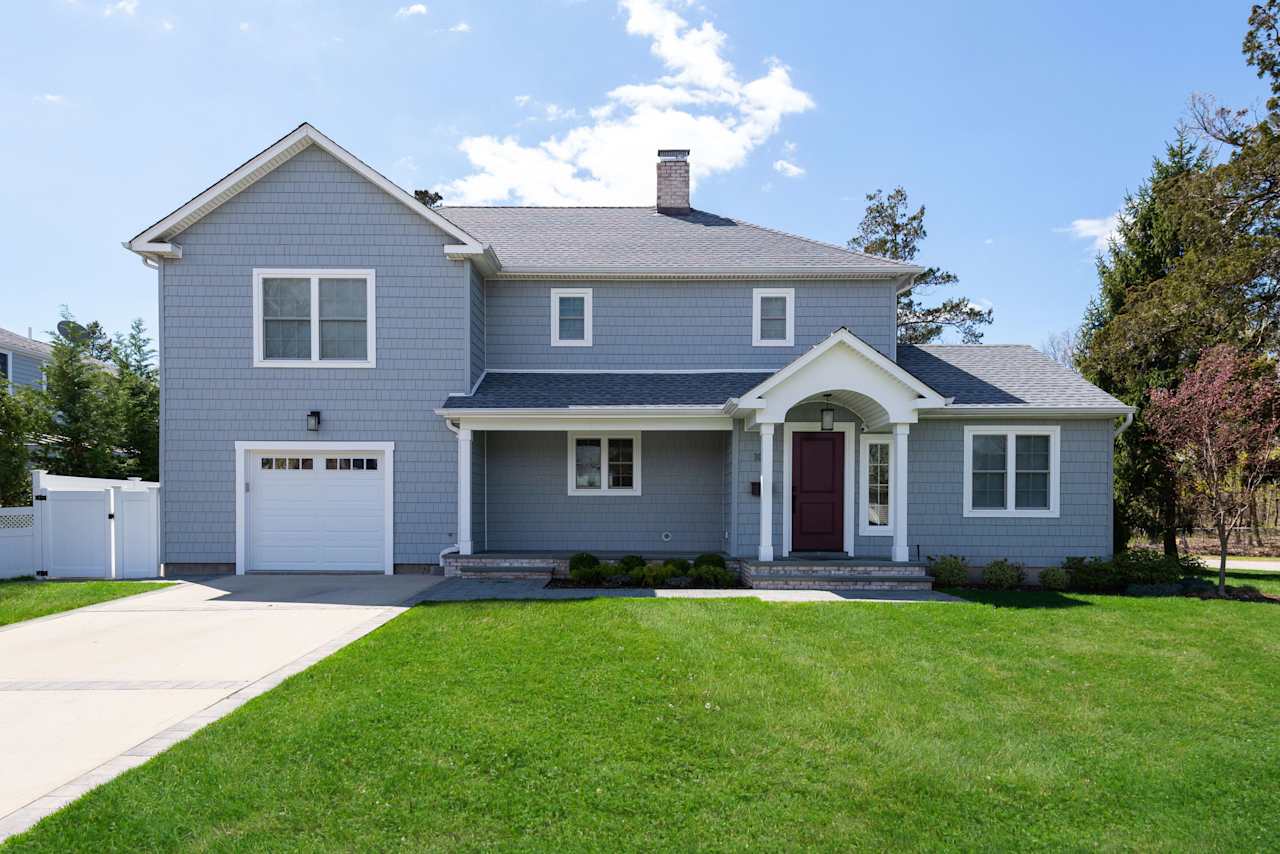 Nancy Jarvis Hamptons & Carle Place Real Estate Agent