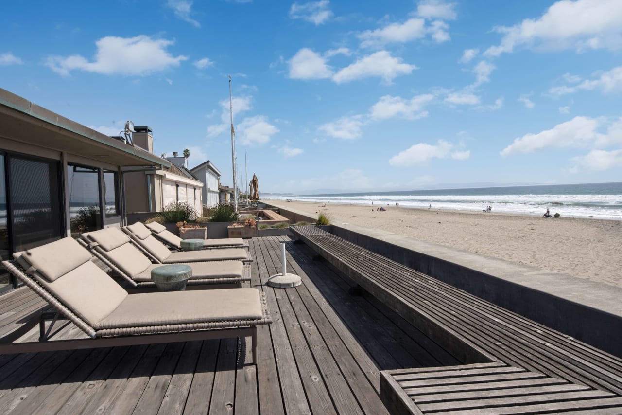 Luxurious Beachfront Living - 760 Via Gaviota
