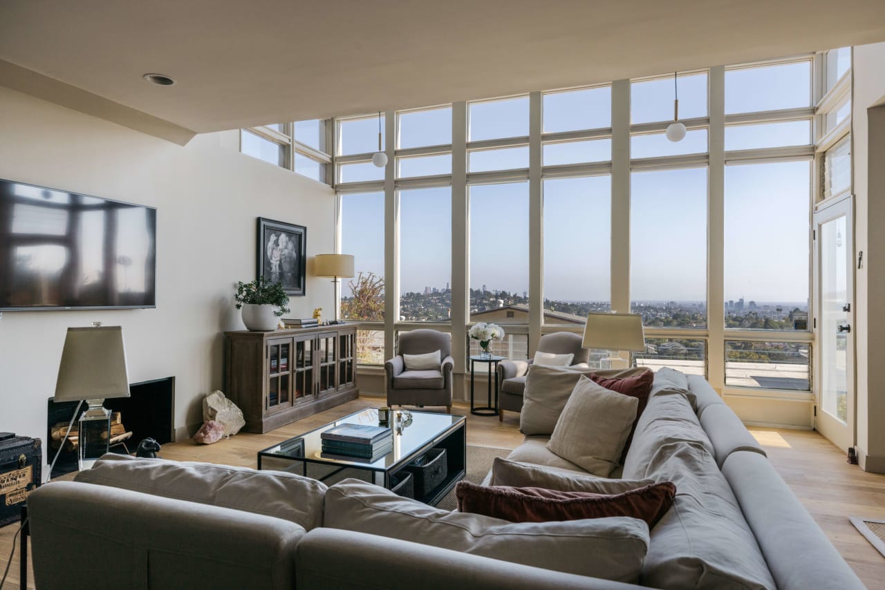 Striking and Unique 1963 Mid Century Home in Los Feliz