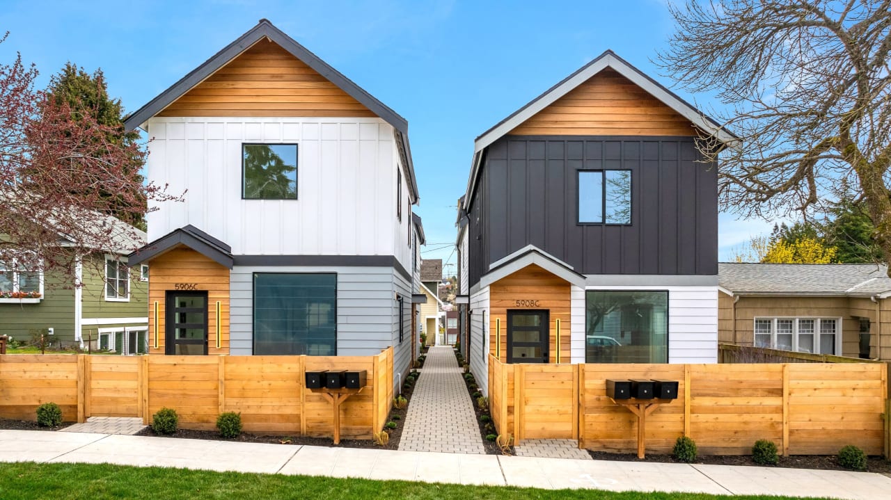 SEAVIEW PARK COTTAGES