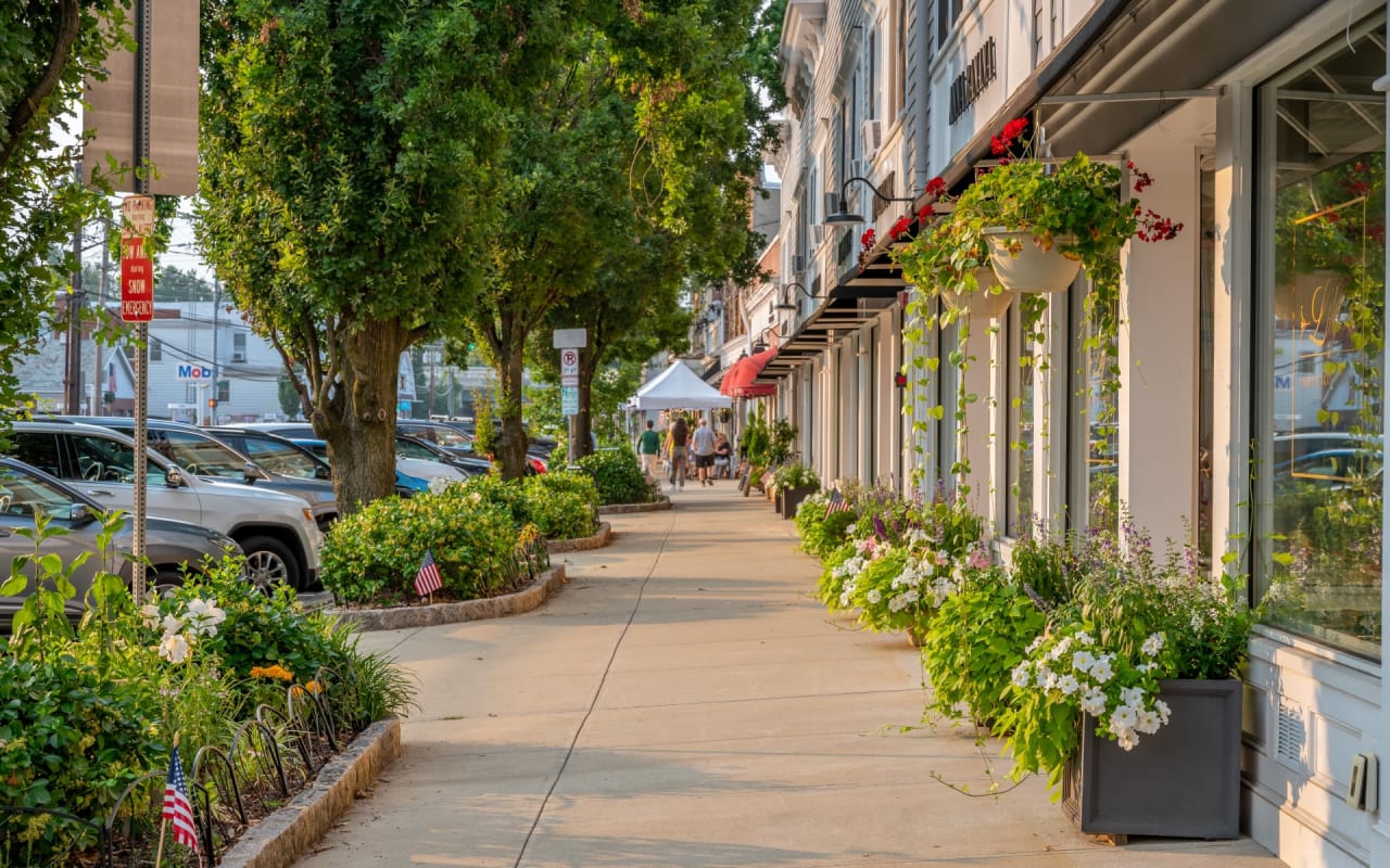 to the Town of Greenwich Krissy Blake