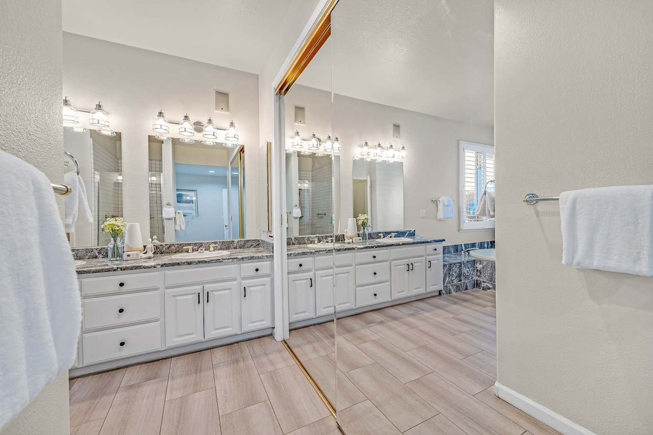 7933 Winged Foot Court