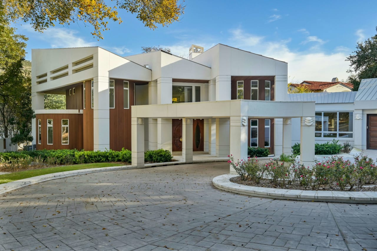 3511 Westlake Drive Luxury Lake Austin Lease