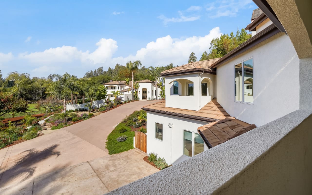 PORTFOLIŌ Real Estate Capitola Real Estate Agents