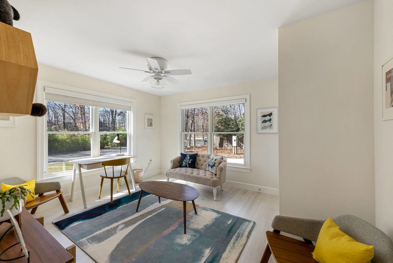 New construction, beach vibe, parking Michael Petersohn East