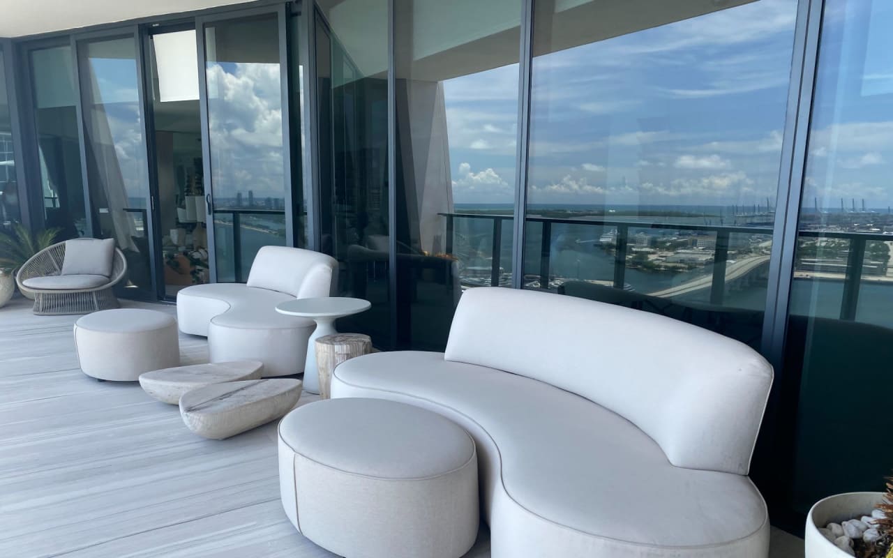 1000 Biscayne Blvd Unit: 3102