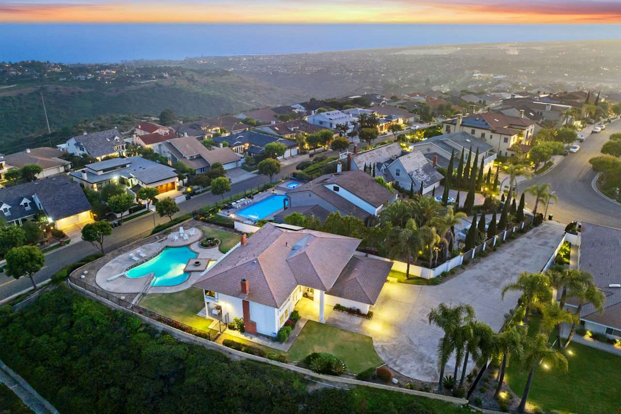 1 Goleta Point Dr, Corona del Mar | Mary Golding | Mary Golding