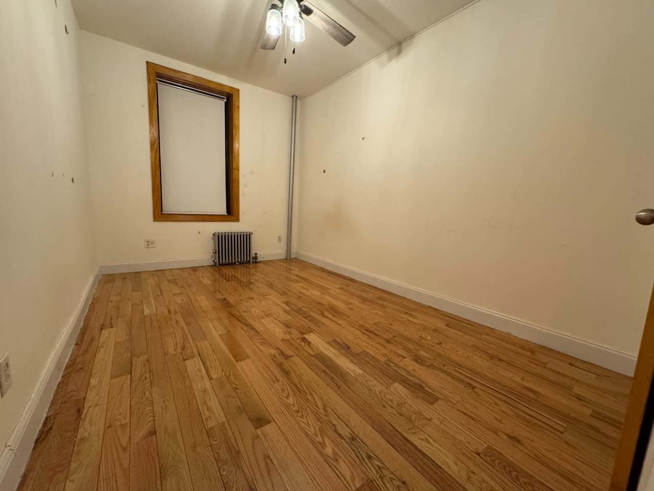 STREET Nicholas AVENUE