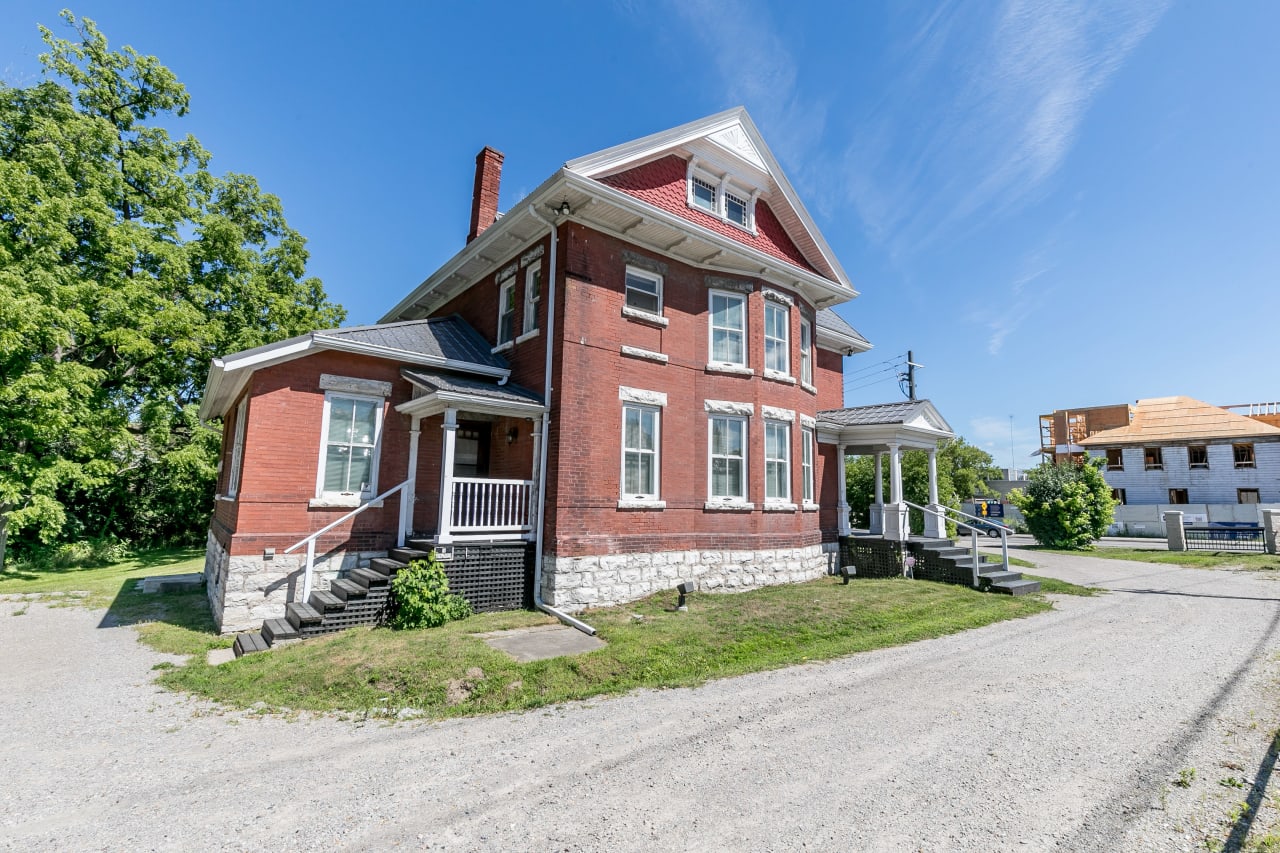 The Toombs Team Newmarket Real Estate Agents