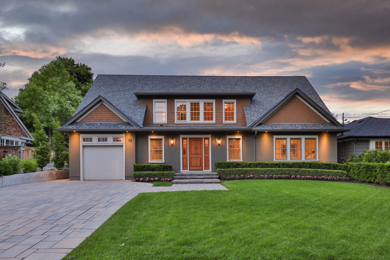 69 Allan St, Oakville