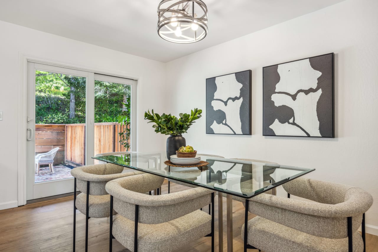 Stylish & Updated Tiburon Townhome