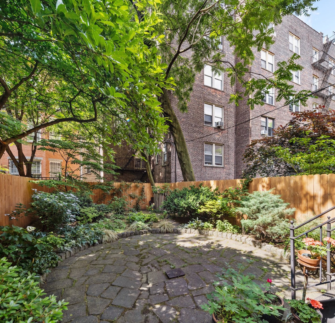 20 Remsen Street Unit: TH