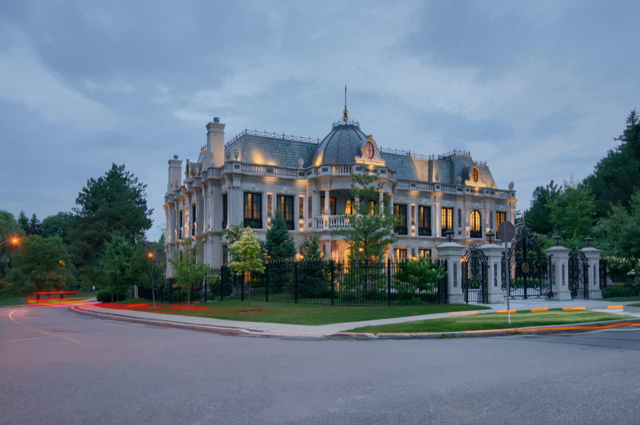 The Schitt's Creek Mansion