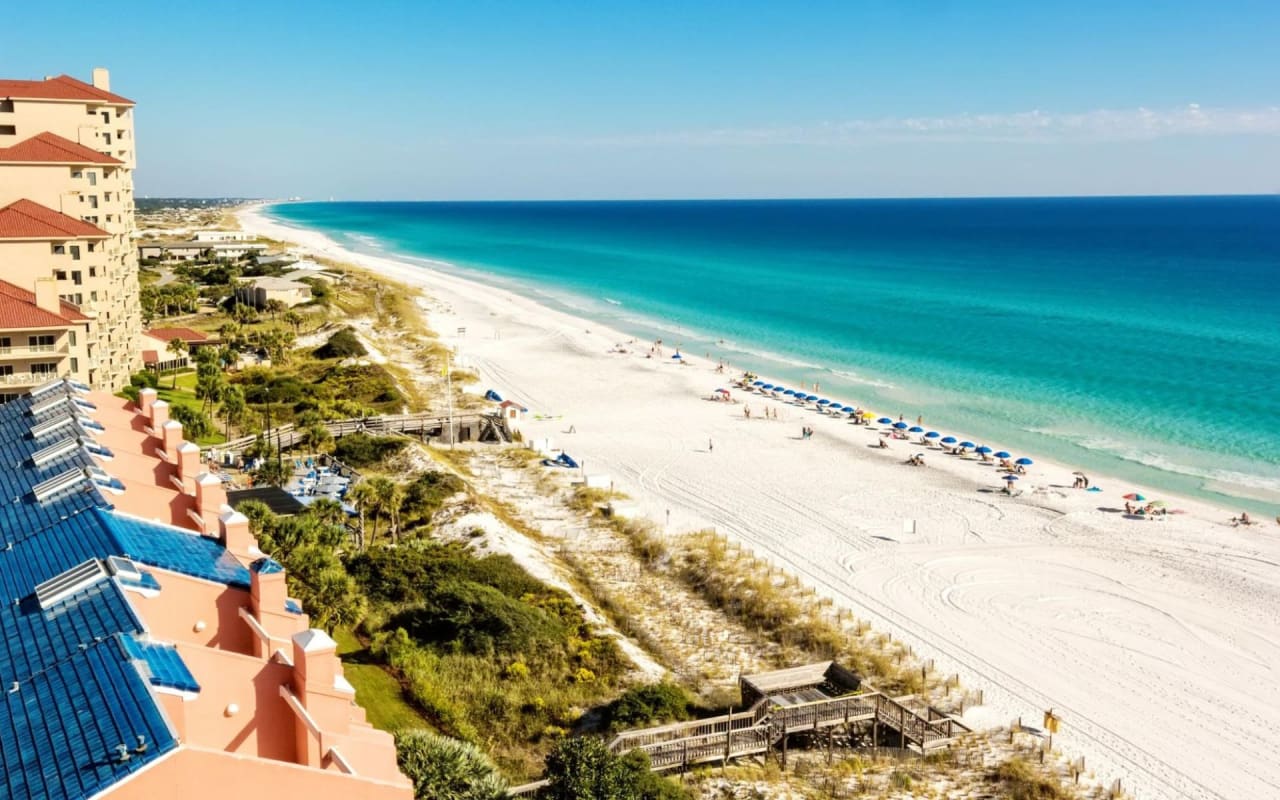 5 Reasons Why People Love Living in Destin, FL