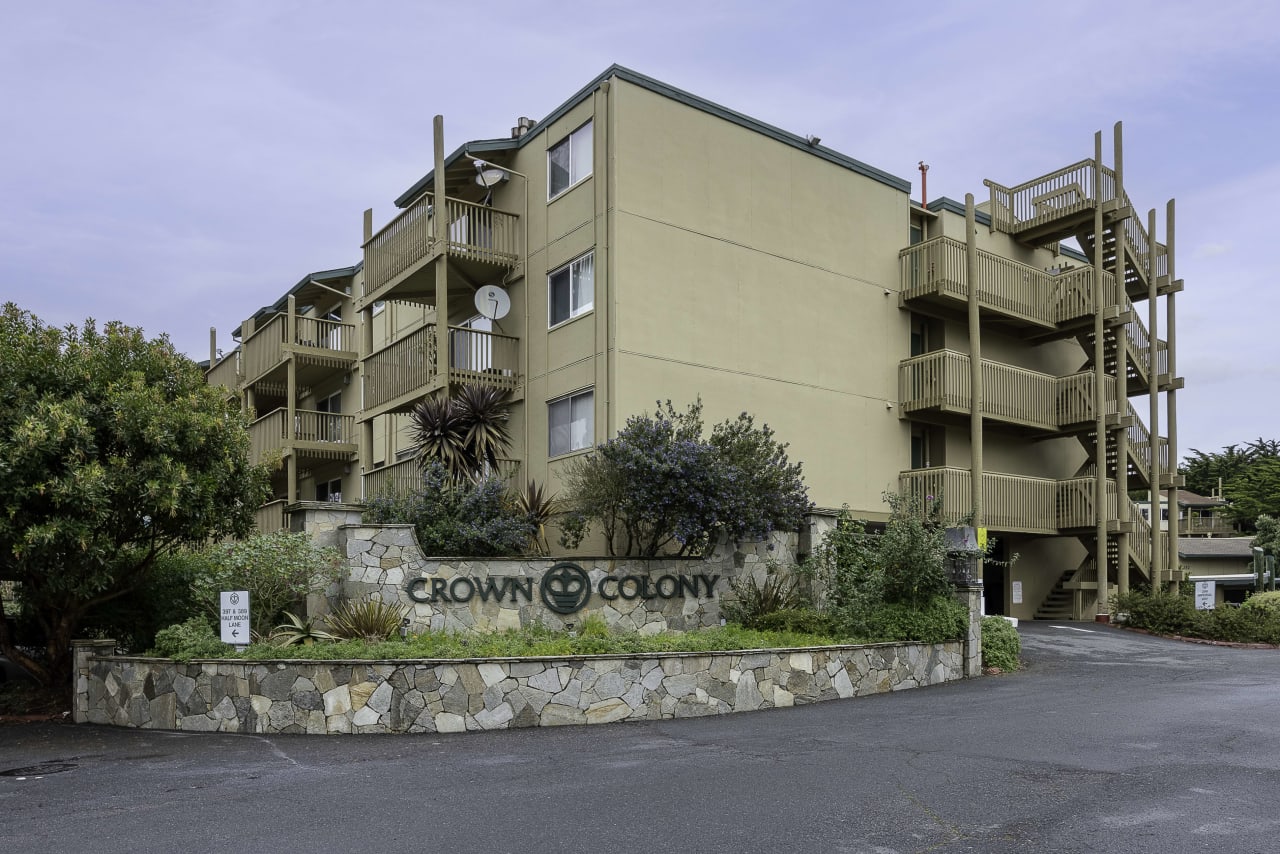 397 Imperial Way #210, Daly City