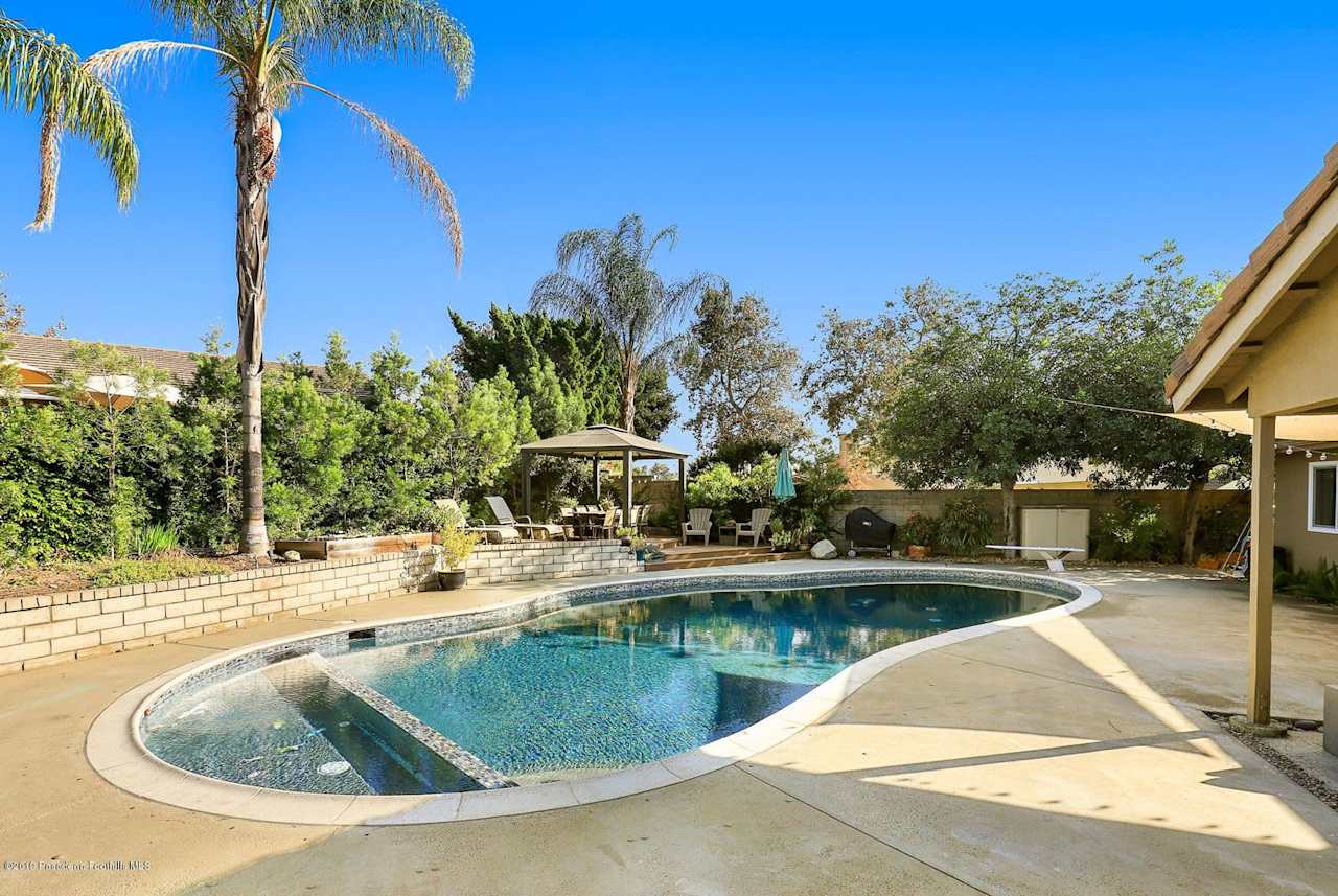 2412 San Fernando Ct