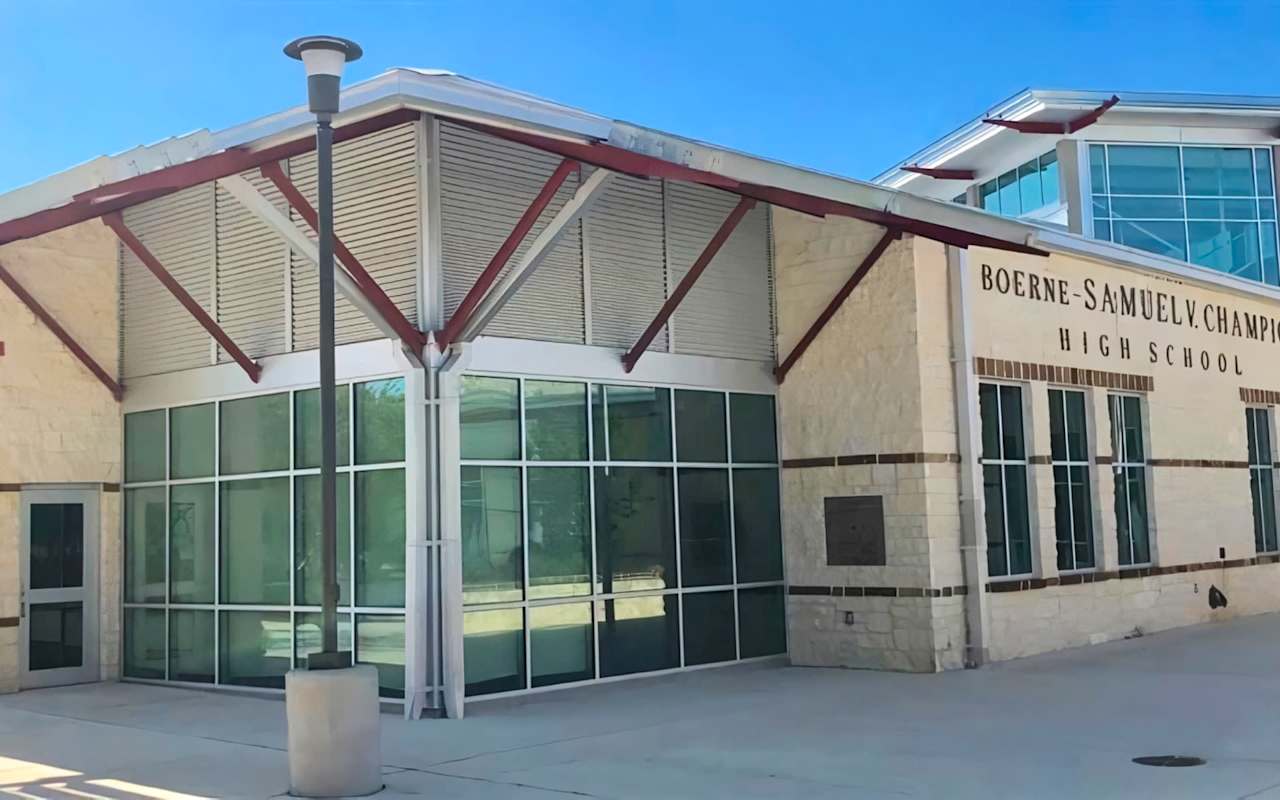 Guide to Local Schools in Kendall County Blog Topper Real Estate