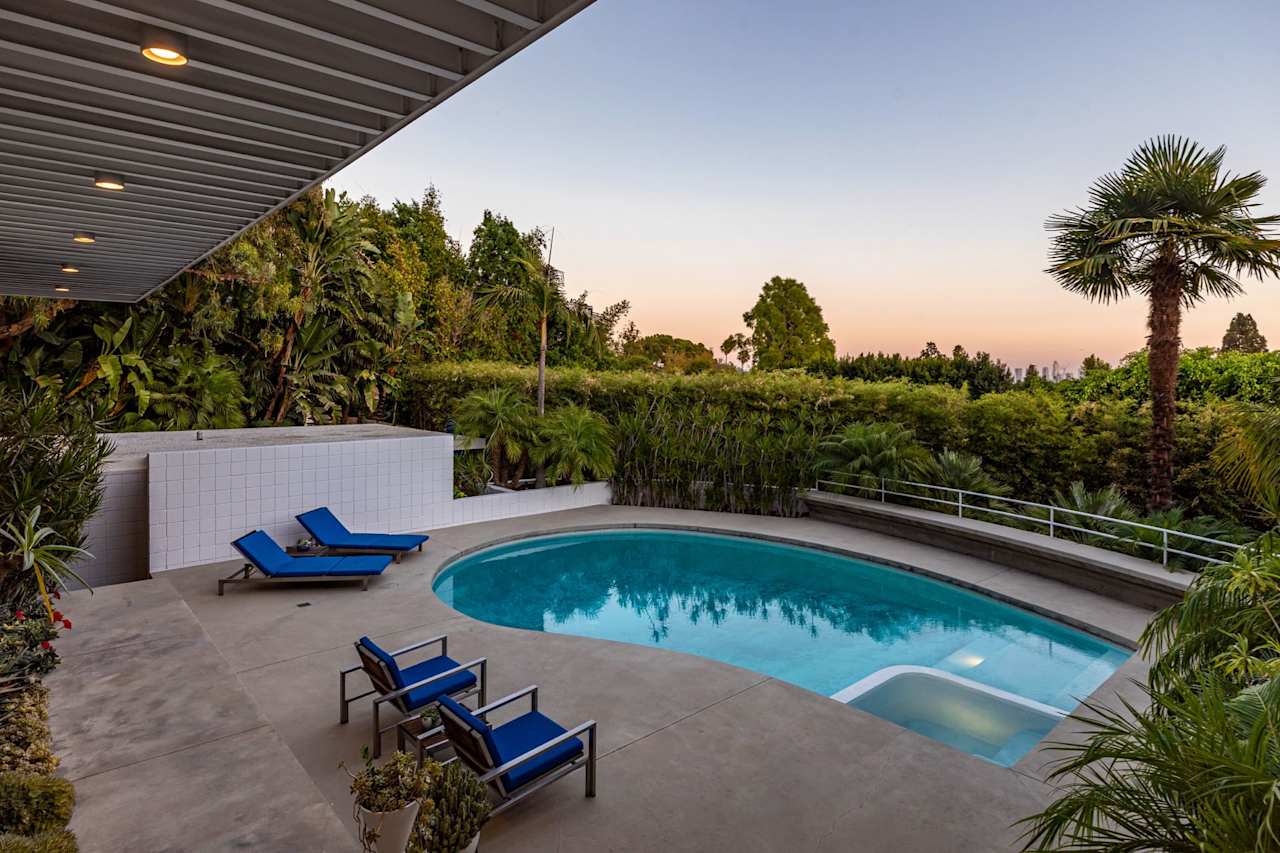 The Steel House :: Neil A. Johnson, AIA