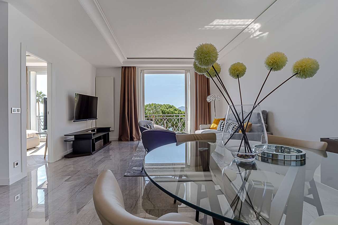 65 Boulevard de la Croisette