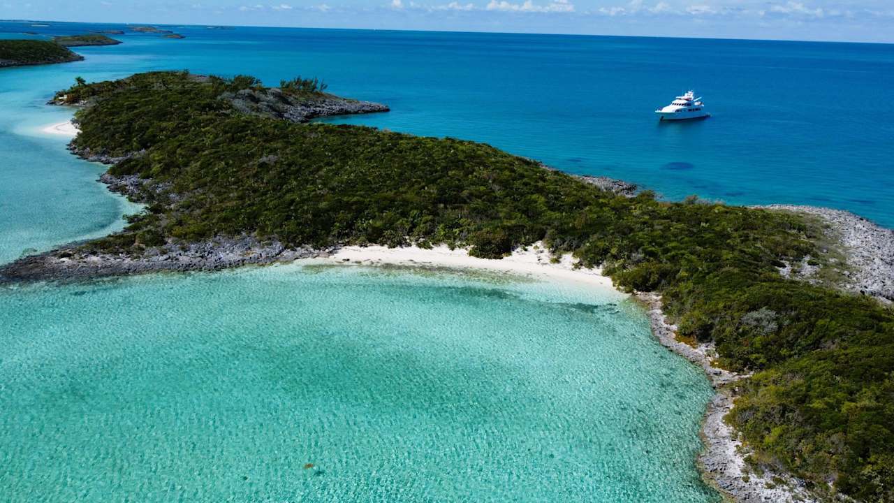 Roberts Cay Private Island