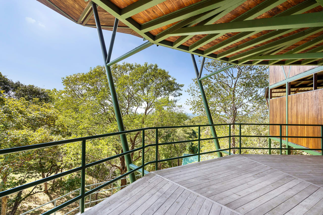 Pura Jungla Tower | Your Ultimate Nature Retreat in Guanacaste