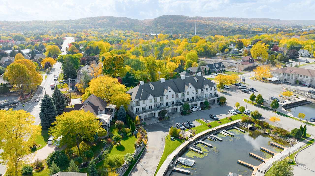 Waterfront Oakville Real Estate Experts Invidiata