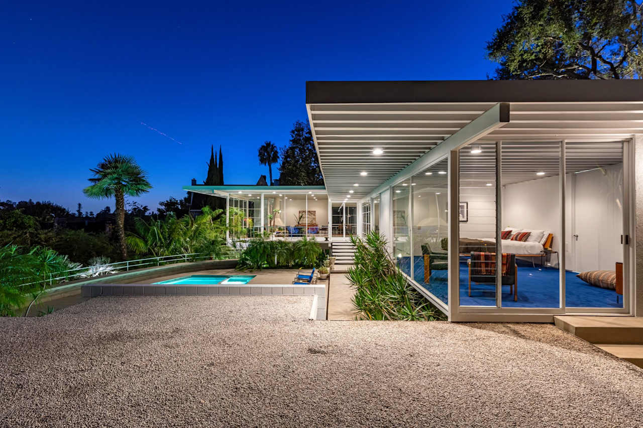 The Steel House :: Neil A. Johnson, AIA