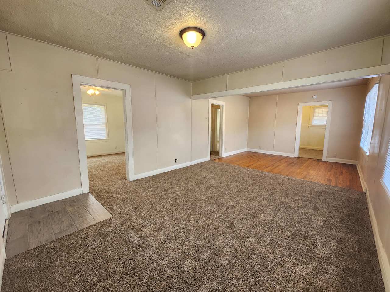 810 N Market Ave