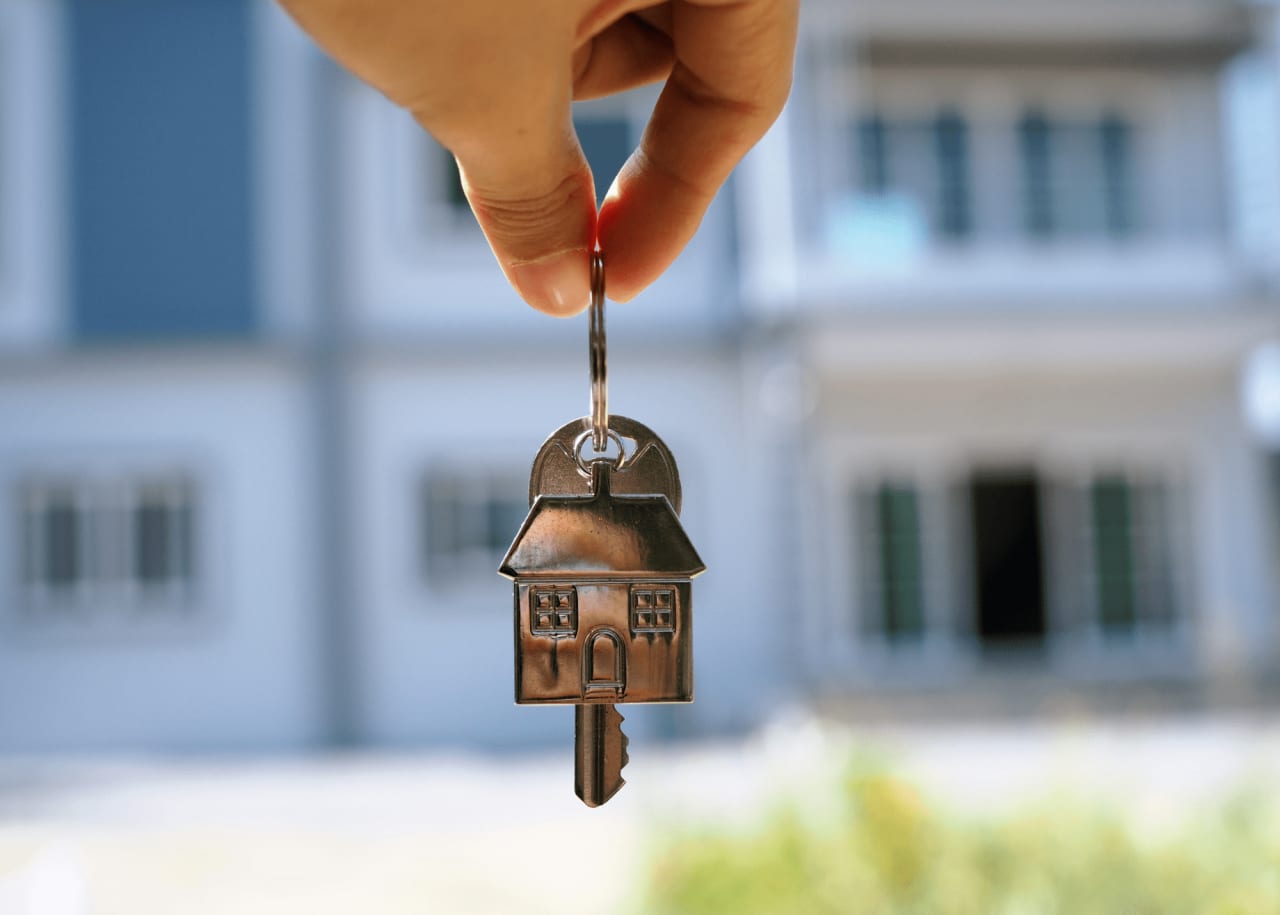 3 Reasons to Sell Your House Before the New Year