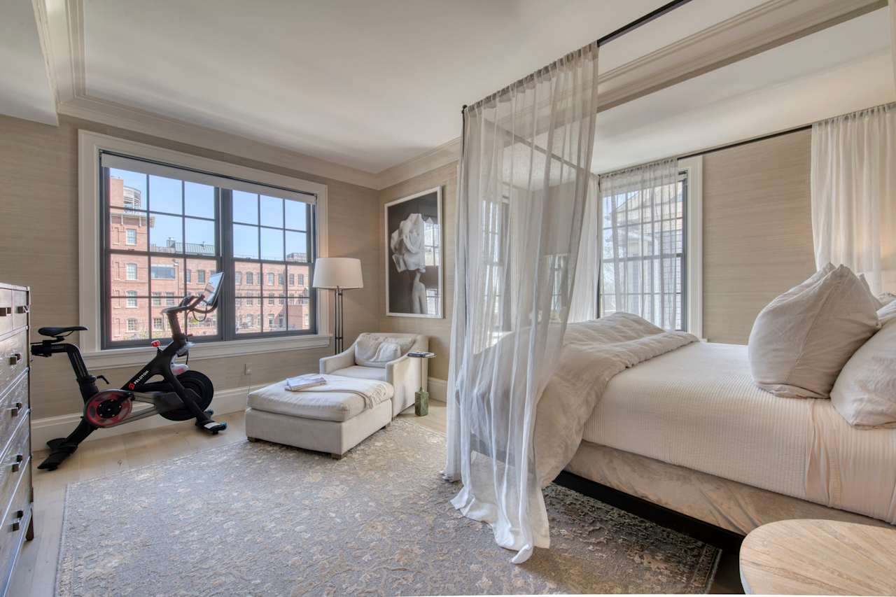 12 Sage Street, Watchcase Sag Harbor, NY 11963 3 Beds CeeJackTeam