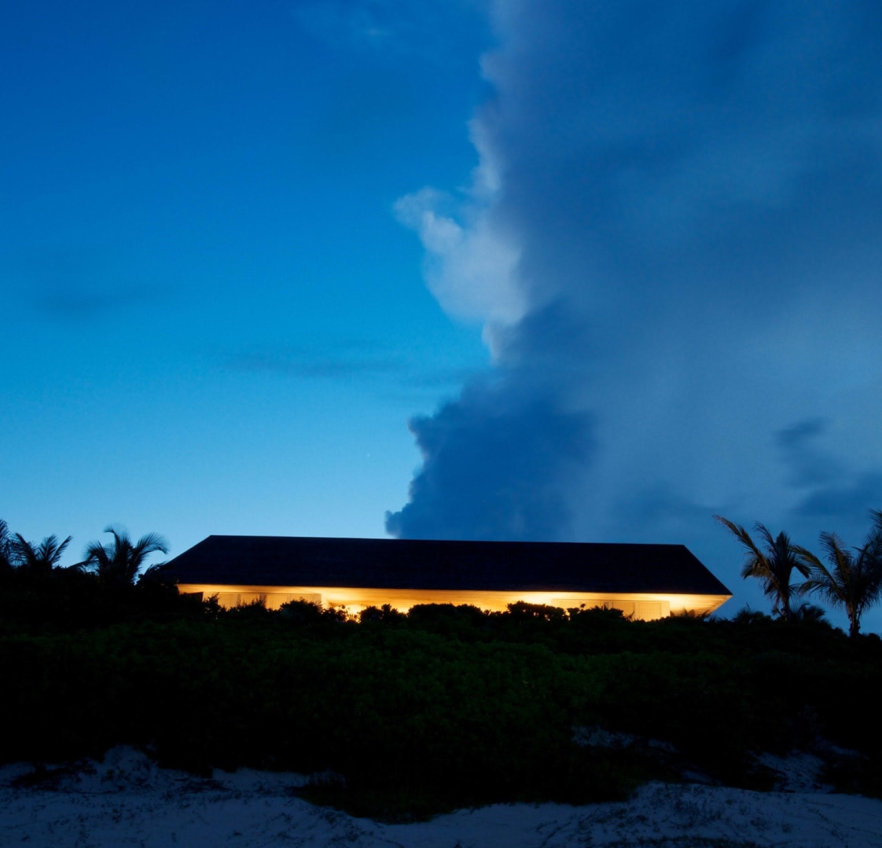 House On A Dune