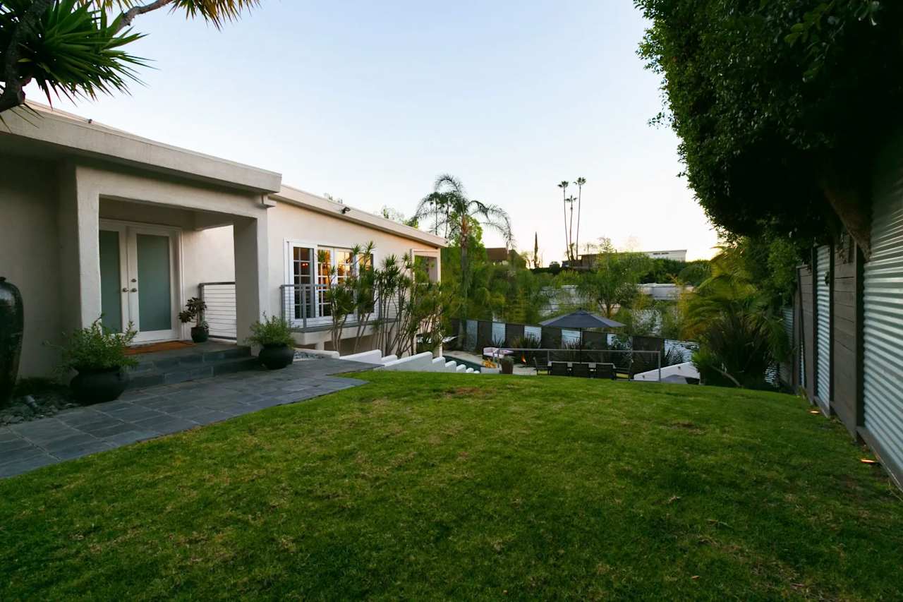 5446 Collingwood Circle