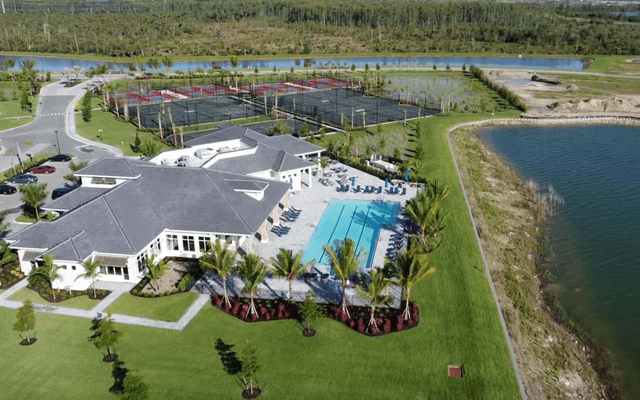 Wildblue Neighborhood | Living in Wildblue | The Guillette Group