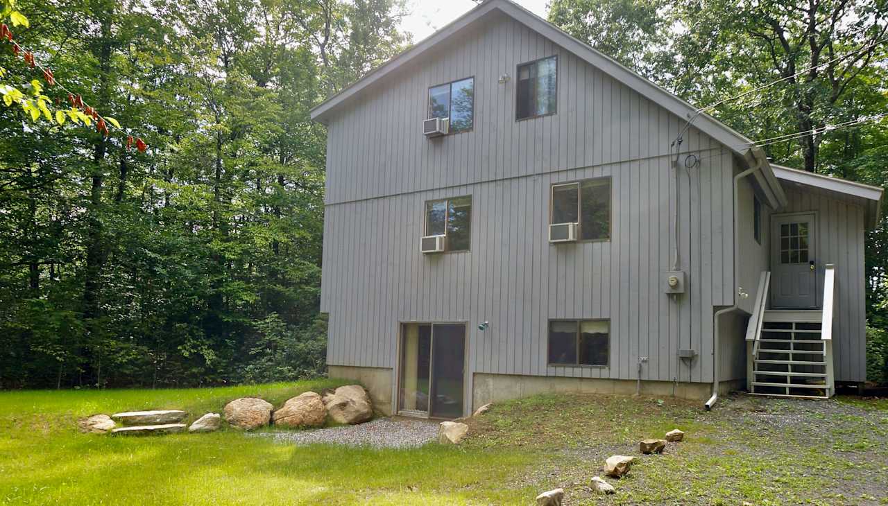 Lake House Summer Rental BIRCH Properties