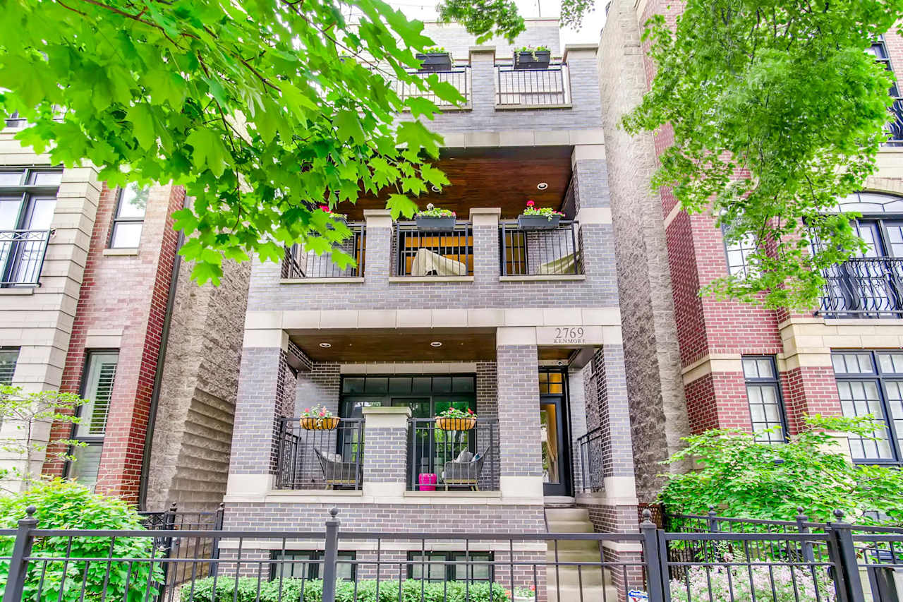 Lincoln Park, Chicago Homes For Sale PhairHinton Group