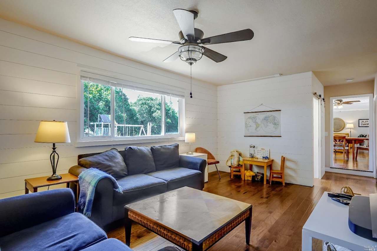 1395 Schaeffer Rd Hedge Realty Petaluma Real Estate Team