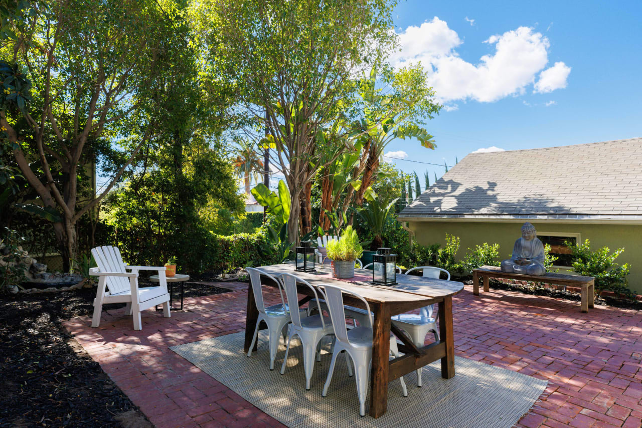 A Classic 1949 Traditional in Los Feliz